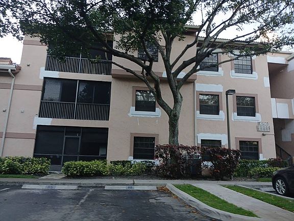 2nd image of 10790 NW 14th St APT 190