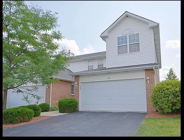 1st image of 421 Coventry Cir