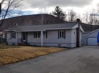 28 Ray St, Gorham, NH 03581