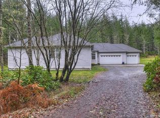 3091 E Rasor Rd W, Belfair, WA 98528