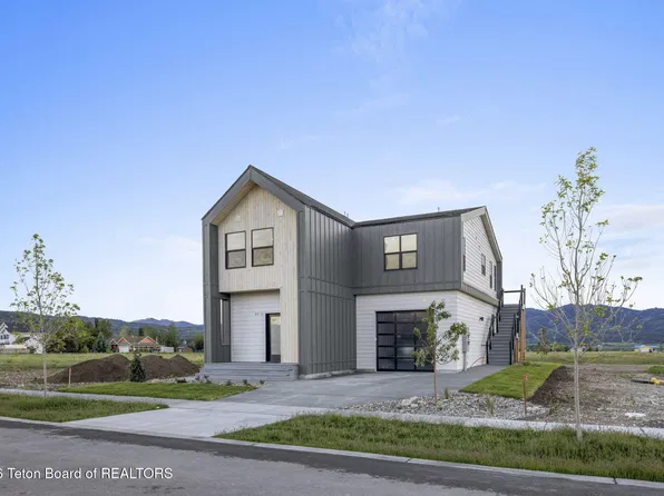 8748 Windy Ridge Rd, Victor, ID 83455