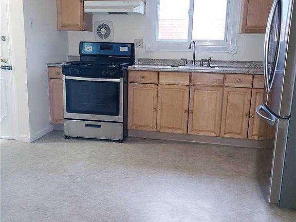 3rd image of 133-14 124th St Floor 1