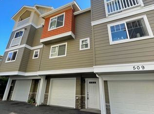 509 NE 71st St APT C, Seattle, WA 98115