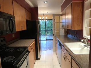 1307 Hemlock St, Lake Oswego, OR