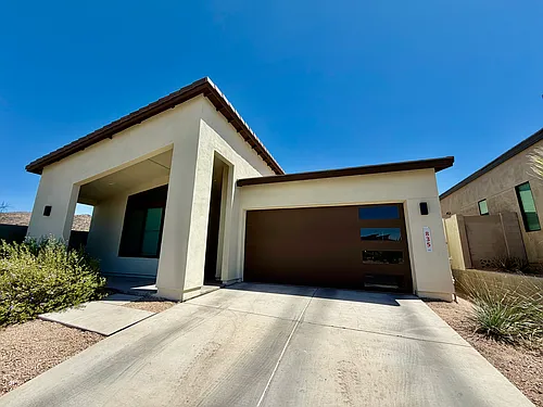 835 E Hopi Trl Photo 1