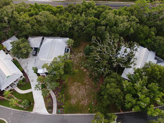 3rd image of 937 Deer Hammock Cir