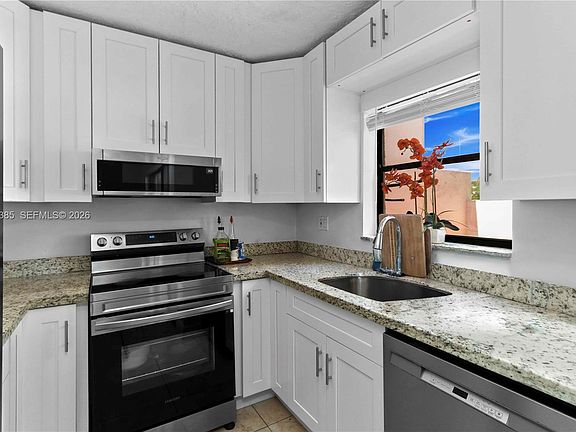 4th image of 443 NW 97th Pl #443