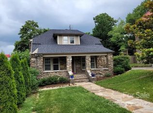 2 Oteen Park Pl, Asheville, NC 28805