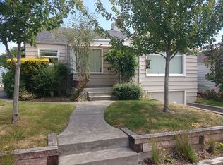 6606 32nd Ave NW, Seattle, WA 98117