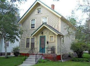 124 7th Ave, Baraboo, WI 53913