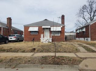 8519 Oxford Ln, Saint Louis, MO 63147