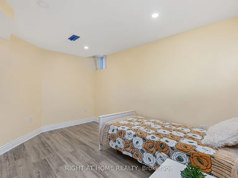 14 Sterritt Dr #BASEMENT — Photo 13