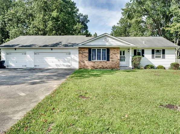 4970 New Rd, Youngstown, OH 44515