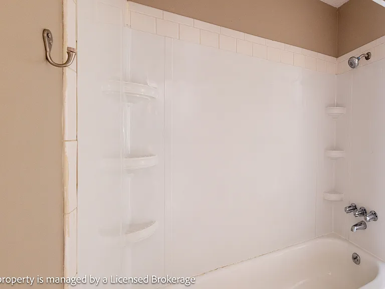 145 Brentwood Dr — Photo 21