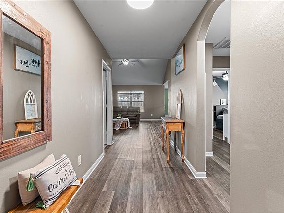 4th image of 6113 Chalk Hollow Dr
