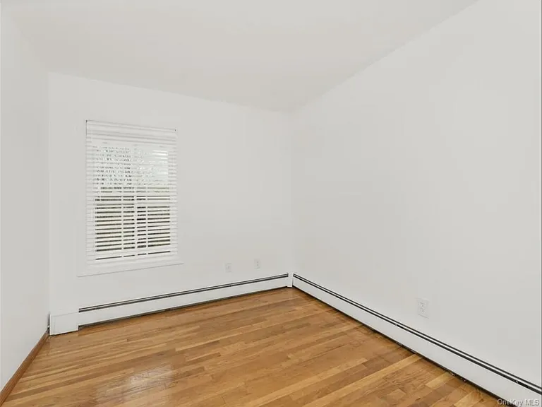 2169 Davidson Ave #2 — Photo 11