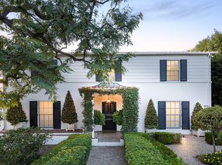 201 Denslow Ave, Los Angeles, CA 90049