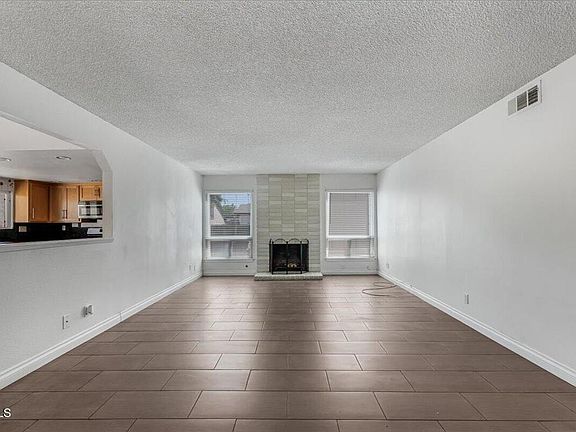 4th image of 3530 Isle Way