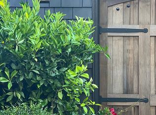 14 Laurel Ave, Kentfield, CA 94904