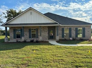 113 Horseshoe Blvd, Clinton, MS 39056