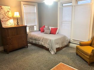 321 S 8th St #3, Burlington, IA