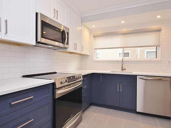 Fully renovated kitchen with SS appliances