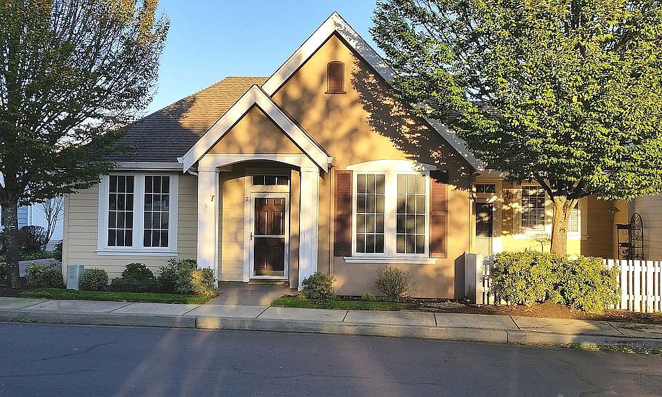 1st image of 17146 SE 23rd Dr Unit 7