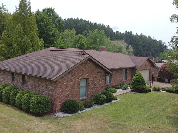 117 Glenn Ave, Saint Clairsville, OH 43950