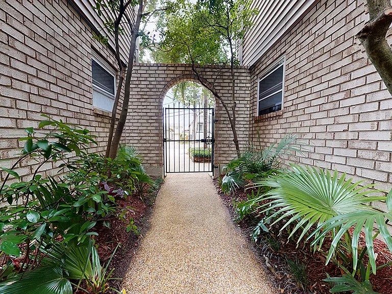 1508 Seminole Ave — Photo 14