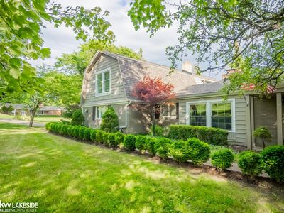 1612 Bretton Dr N, Rochester Hills, MI, 48309