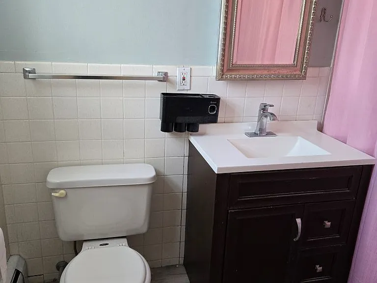 8758 W Berwyn Ave #1 — Photo 8
