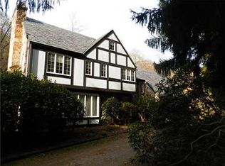 1080 Riding Meadow Rd, Pittsburgh, PA 15238