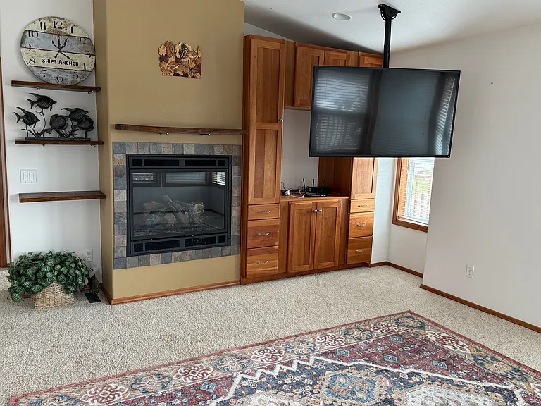 35210 F Pl — Photo 12
