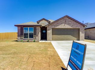 1902 Durham Ave, Wolfforth, TX 79382