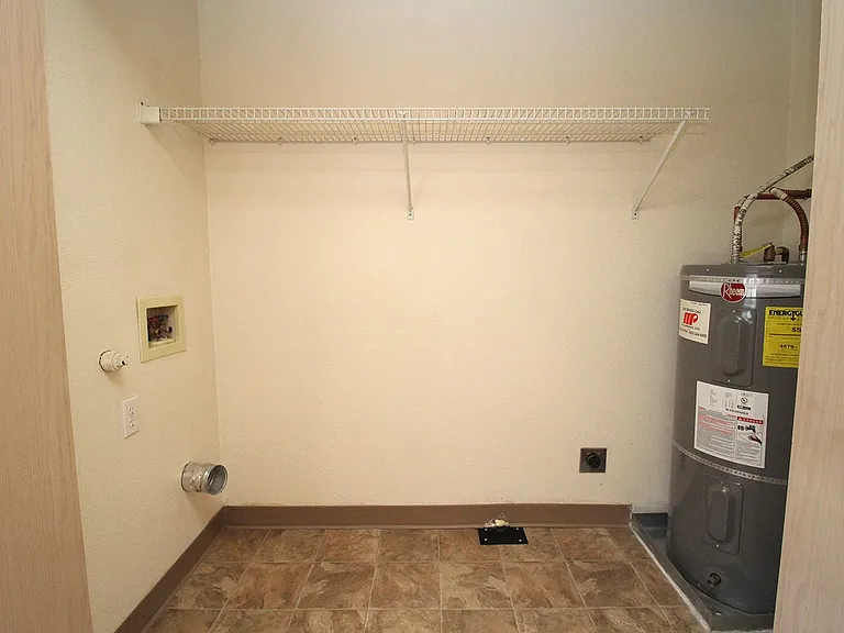 7292 SE Thiessen Rd — Photo 14
