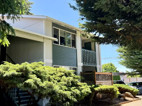 3213 49th Ave NE #3, Tacoma, WA 98422