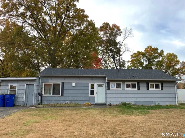 265 Green Manor Terrace, Windsor Locks, CT 06096