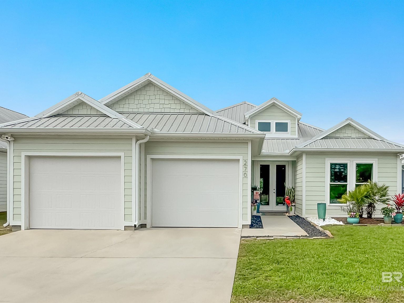 270 Cypress Bend Dr
