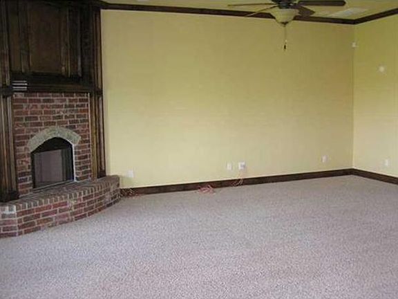2nd image of 7050 NE Wilson Dr