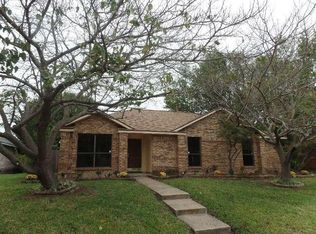 7917 Meadowlark Ln, Rowlett, TX 75088