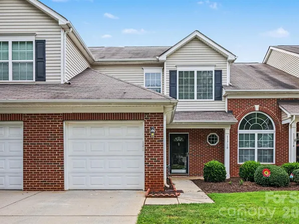 11718 Stockdale Ct, Pineville, NC 28134