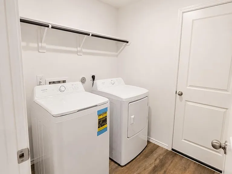 3523 Turnpike Dr — Photo 15