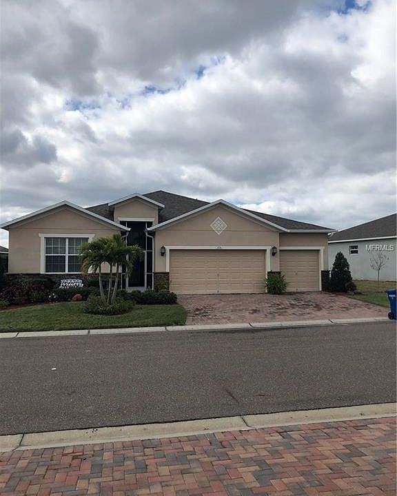 1st image of 3698 Plymouth Dr