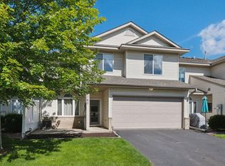 1160 Crystal Pl W, Chaska, MN 55318