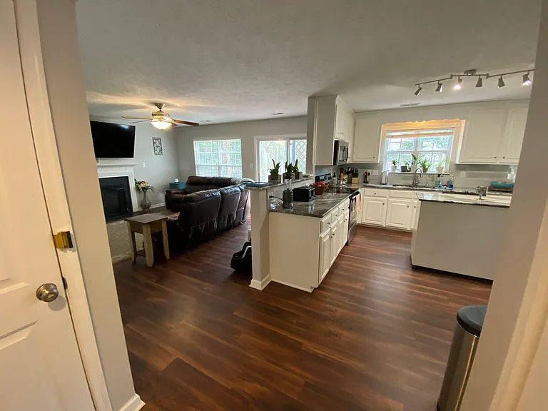 3904 Saint Marys Cir — Photo 30