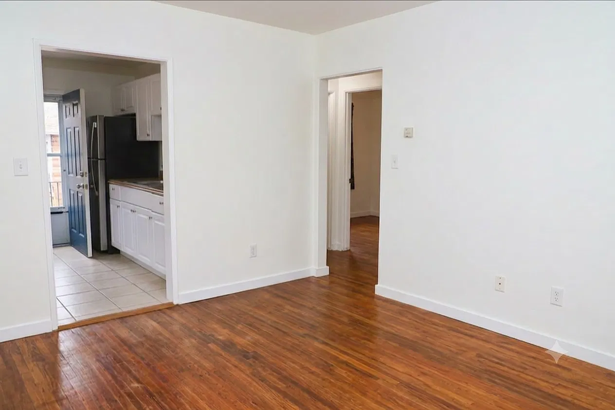 2 bed, 600 sqft, $3,000 — Photo 2