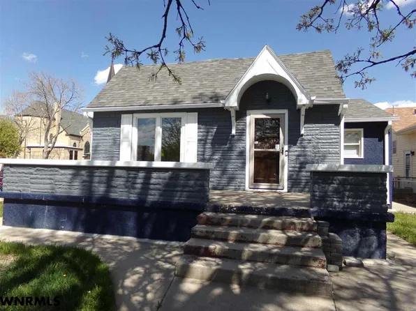 2227 2nd Ave, Scottsbluff, NE 69361