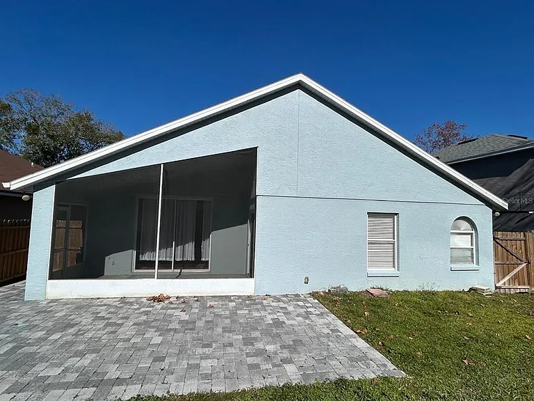 683 Randon Ter — Photo 26