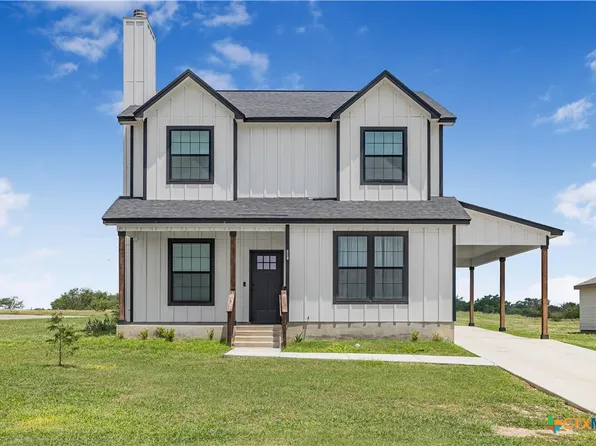 501 Sendera Way, Kenedy, TX 78119