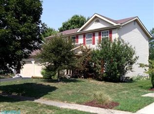 3894 Ramblehurst Rd, Columbus, OH 43221